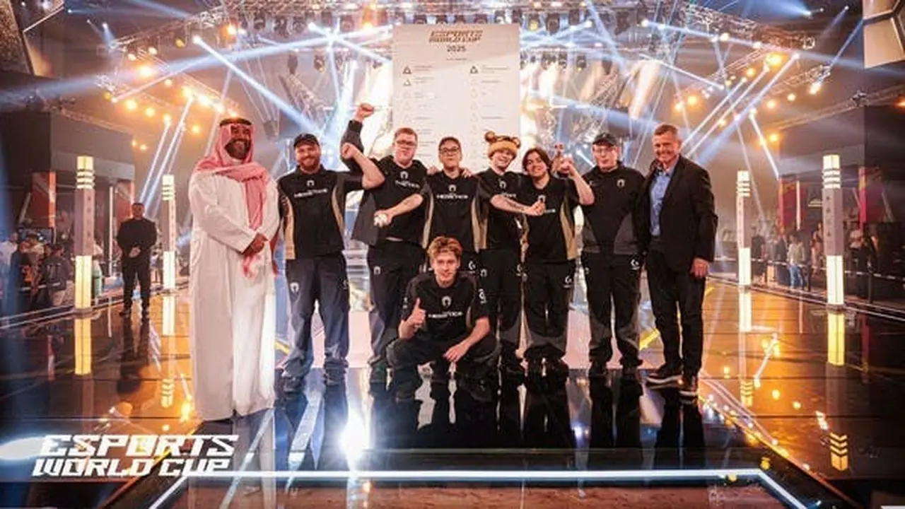 تيم هيريتيكس يتوج ببطولة فالوران في كأس العالم للألعاب 2025